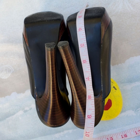 Guess Isabella Heeled Mule Black Leather Peep Toe Platform Pumps Sz 6 Medium - Picture 8 of 9